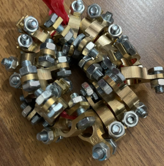 ĐAI (CÙM) ĐẦU CỌC (CỰC) DÙNG CHO ẮC QUY KHỞI ĐỘNG (LOẠI NHỎ KÍCH THƯỚC (-)16:17.9 & (+)17.6:19.5)