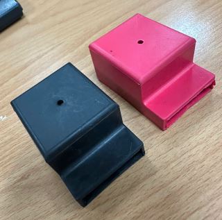 MŨ CHỤP BẢO VỆ ĐIỆN CỰC ẮC QUY (DÙNG CHO THANH NỐI BAR, KÍCH THƯỚC Rộng 35.6mm x Cao 26.8mm x Dài 51.8mm) (MHB-B35)